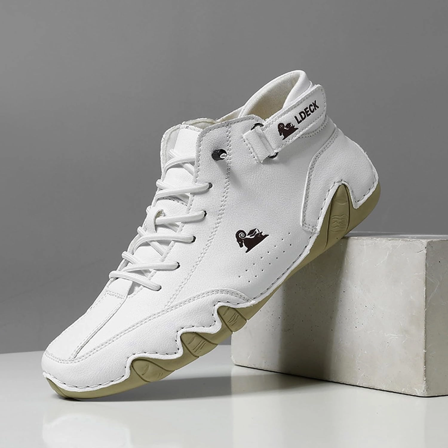 Boots Spring/Summer Border Popular High Top Men's Shoes Casual Short Boots Slip on Casual Shoes for Men Tall City Sneakers