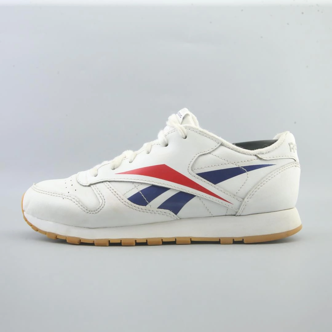REEBOK CLASSIC LEATHER Best Sneakers For Neuropathy