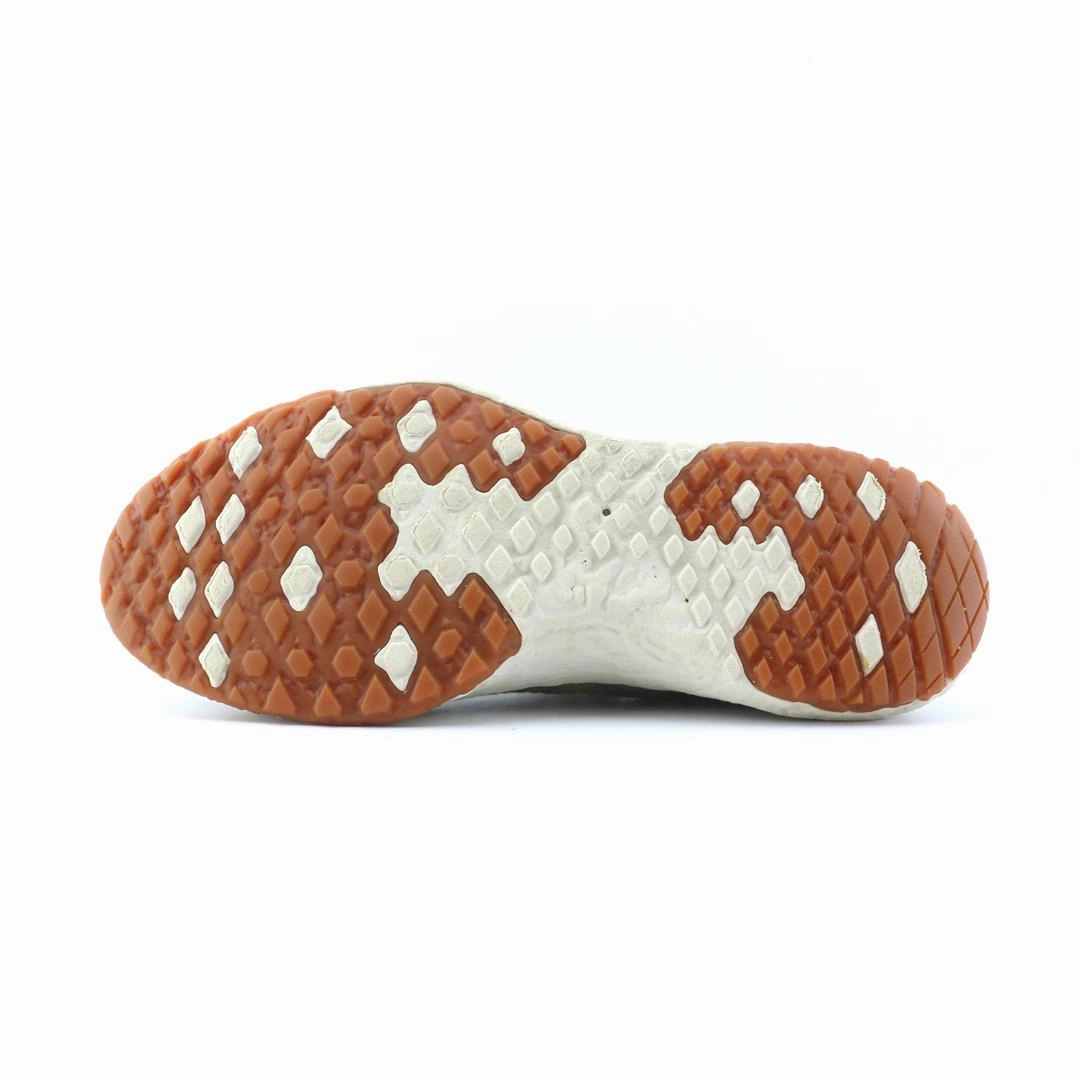 VANS ULTRARANGE Sneakers Numbers