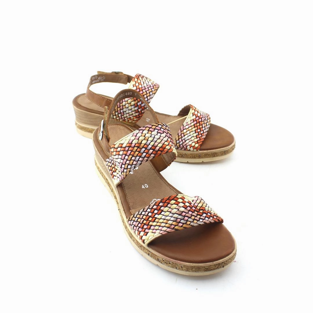 REMONTE . Cherry Brogues