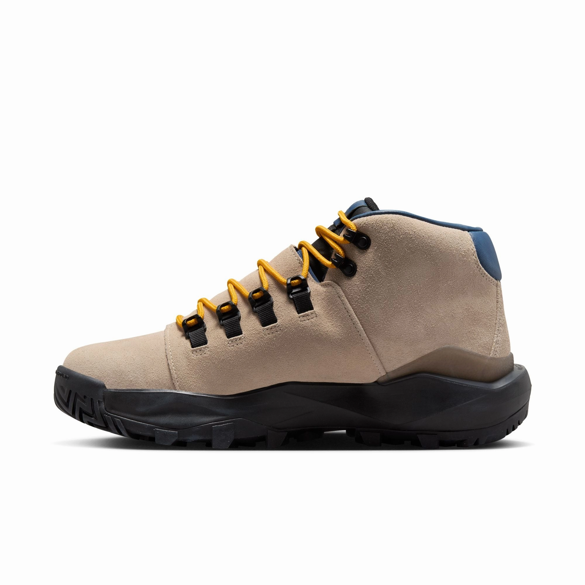 Hiking Shoes Snow And Rock Nike Cygnal Desert Ore/navy-black-university Gold FV4332-201