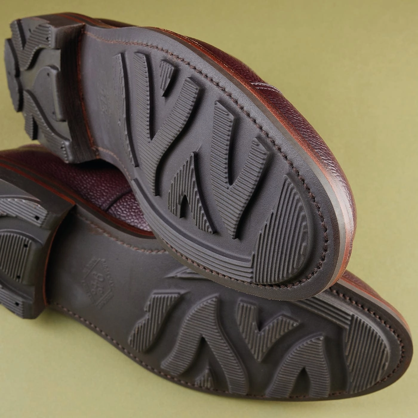 Sandhurst Oxblood Zug Grain Lace Up Closure Shoes Meaning In Hindi