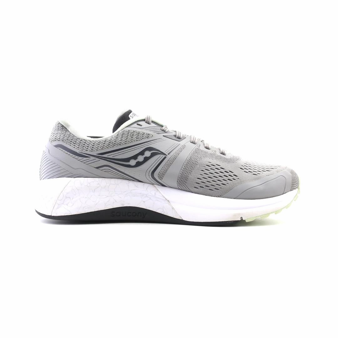 Adidas Volleyball Shoes Crazyflight Mid SAUCONY OMNI 19