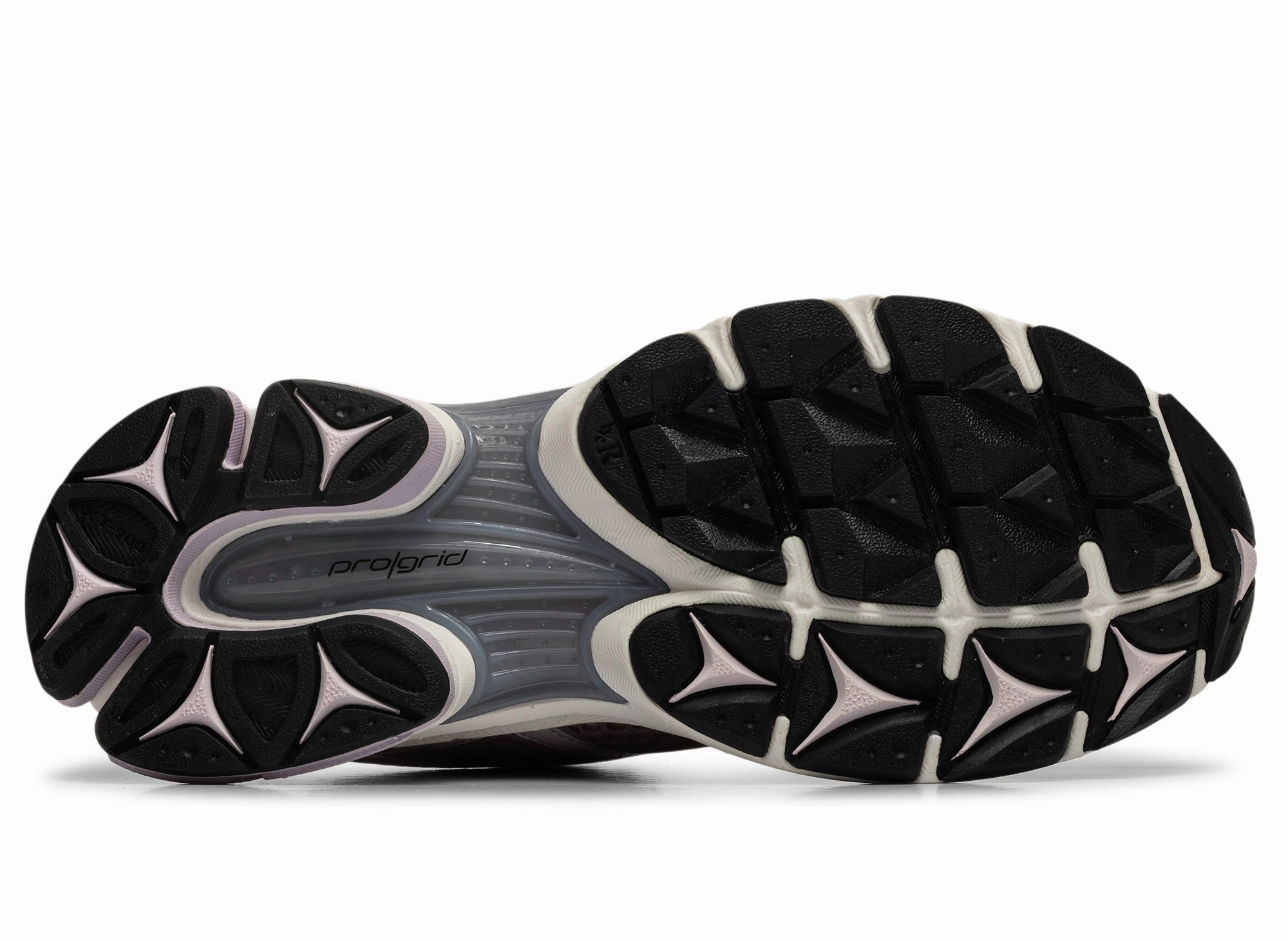 Saucony Progrid Triumph 4 Underamour Volleyball Shoes