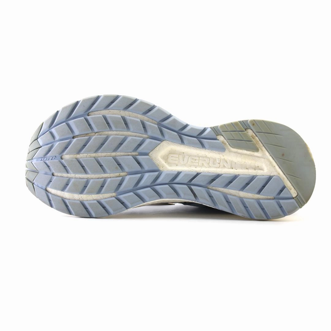 SAUCONY TRIUMPH ISO 4 Half Brogue Derby