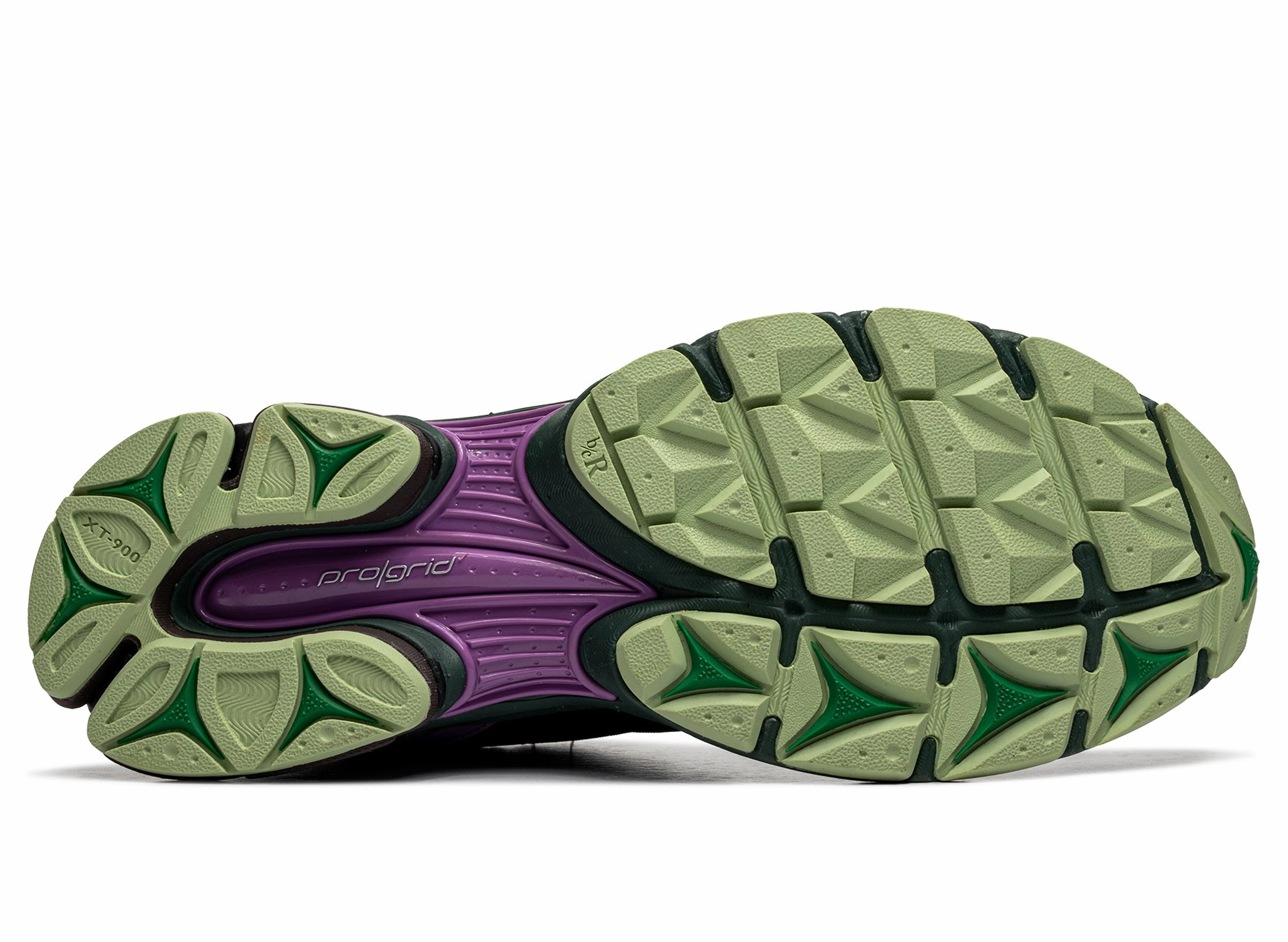 Saucony x Jae Tips Progrid Triumph 4 in Violet / Earth Asics Rocket Volleyball Shoes