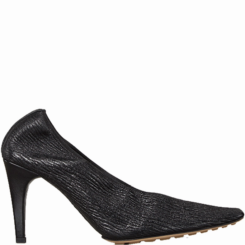 Outfits To Wear With Knee High Heel Boots Scrunch Pump 85, Black