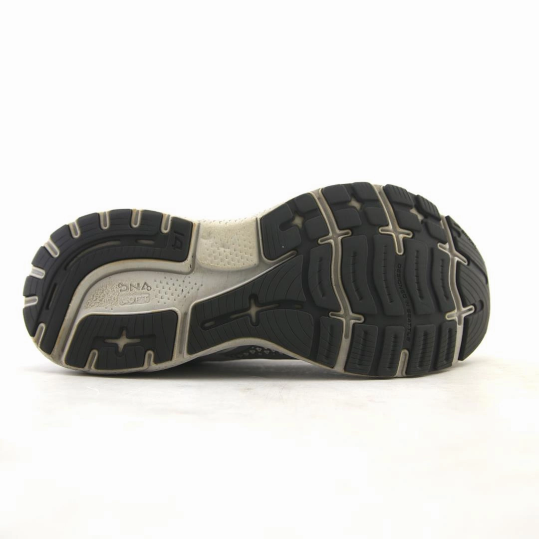 BROOKS GHOST 14 Estelle Brogue Weejuns