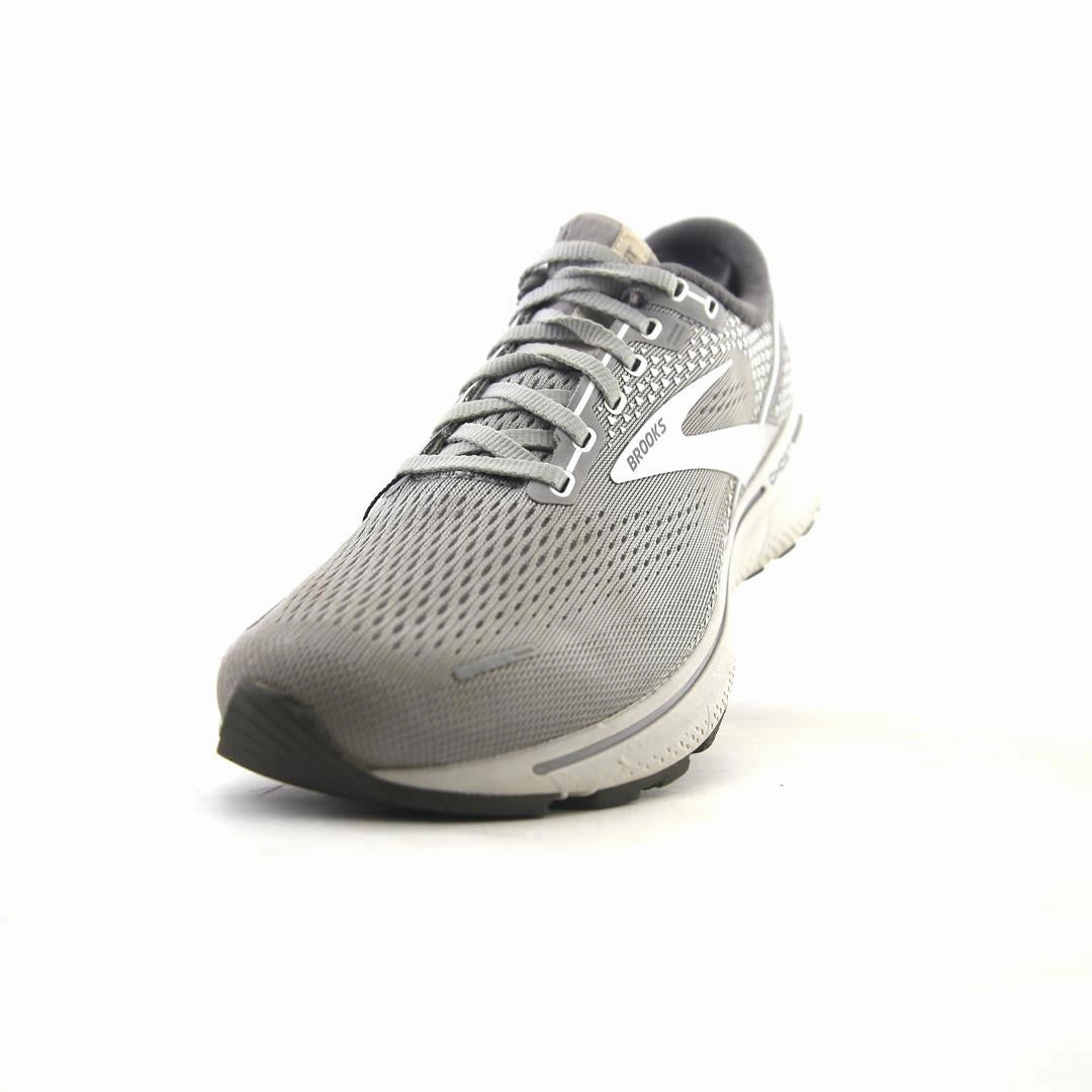 BROOKS GHOST 14 Ghillie Brogues Wikipedia