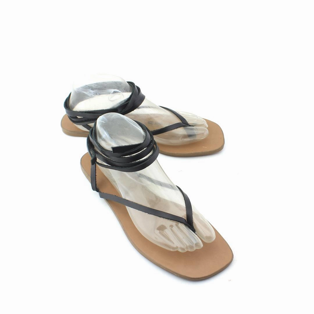 Best Badminton Shoes Under 1000 STEVE MADDEN .