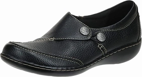 Clarks Ashland Lane Q, M and W Vagabond Loafers