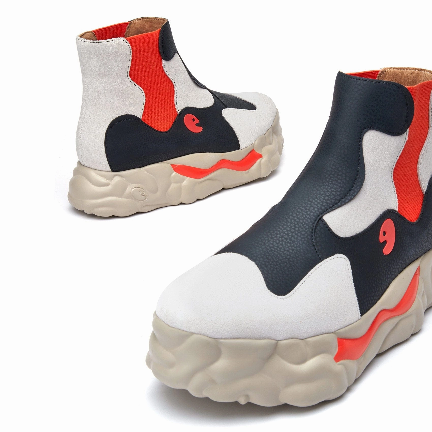 Classic Sleek Sanamolls III Men Skate Suede Shoes