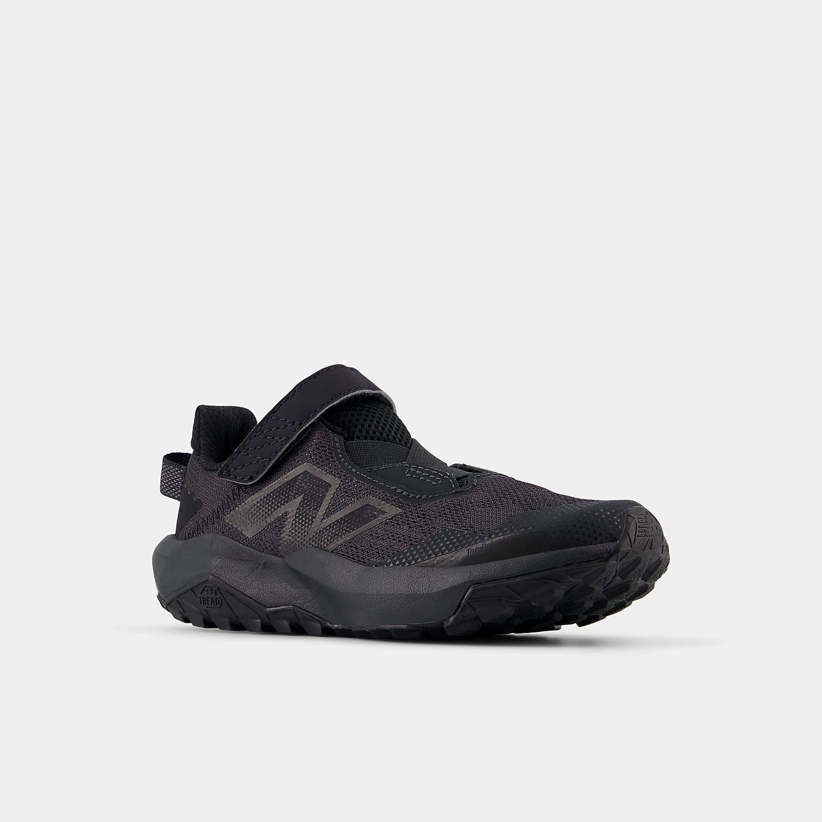 Hillcrest Pure Escapade Trail Shoes New Balance Kid's Dynasoft Nitrel V6 Top Strap Triple Black Running Shoes
