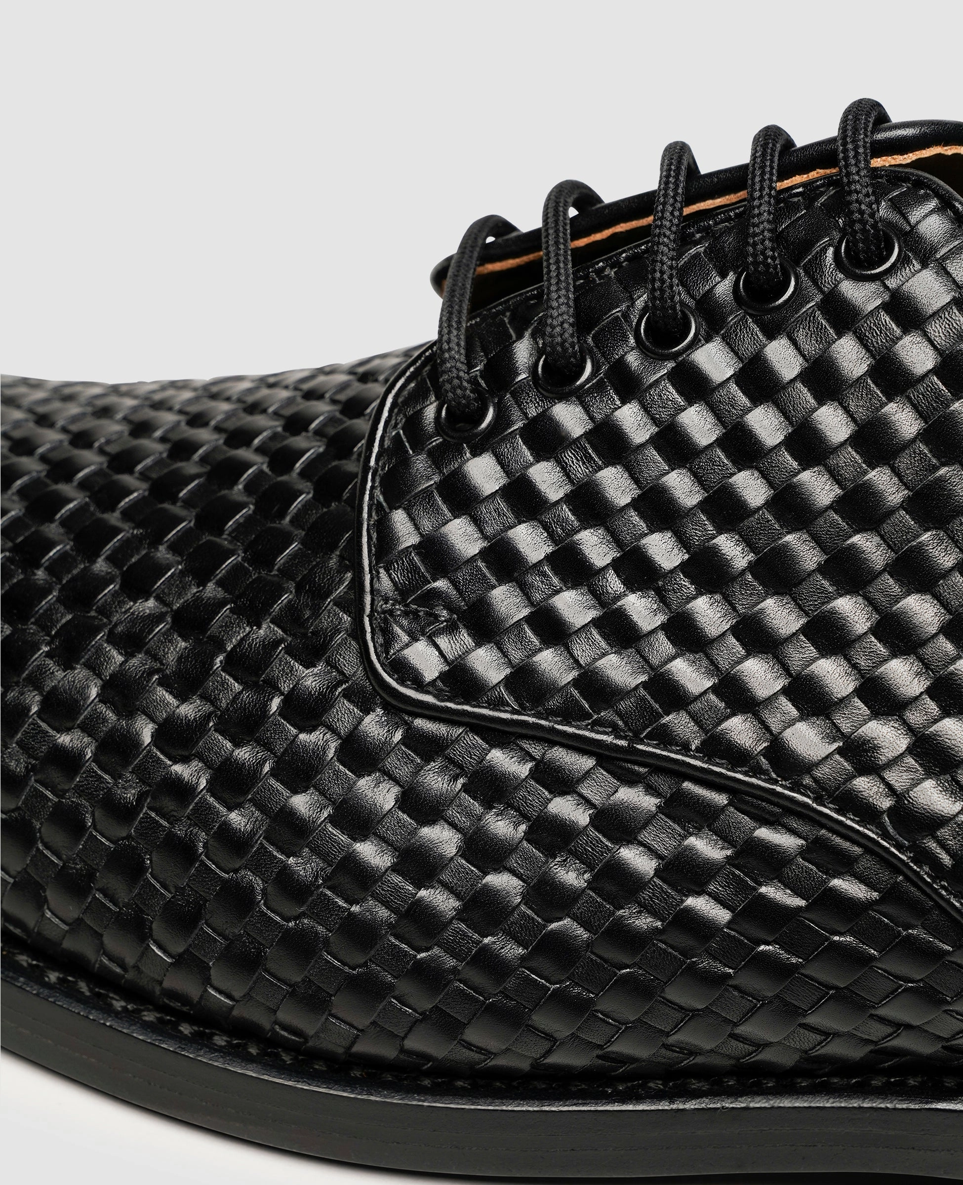 Luzern Plain AC - Black Keen Lace Up Shoes