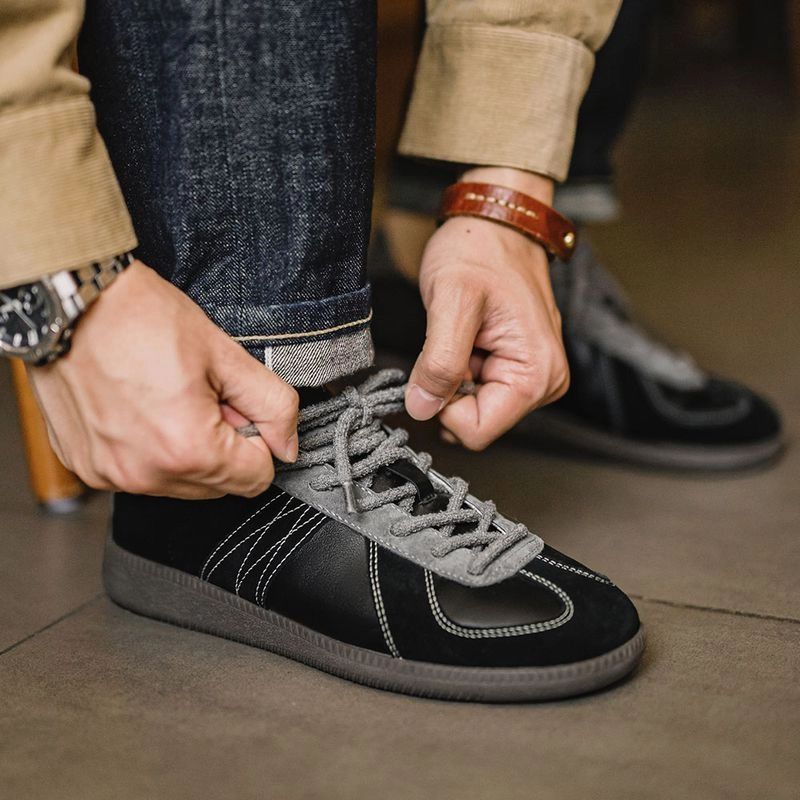 Poizon Volleyball Shoes Mens Plain Leather Trainers  Breathable & Lightweight with Contrast Stitching