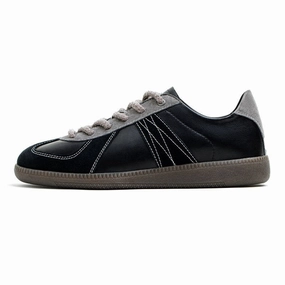 Mens Plain Leather Trainers  Breathable & Lightweight with Contrast Stitching Volleyball Shoes Size 5.5