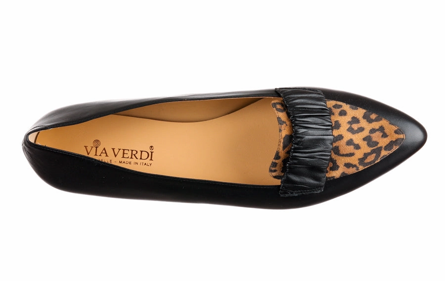 Converse Loafers Via Prowl