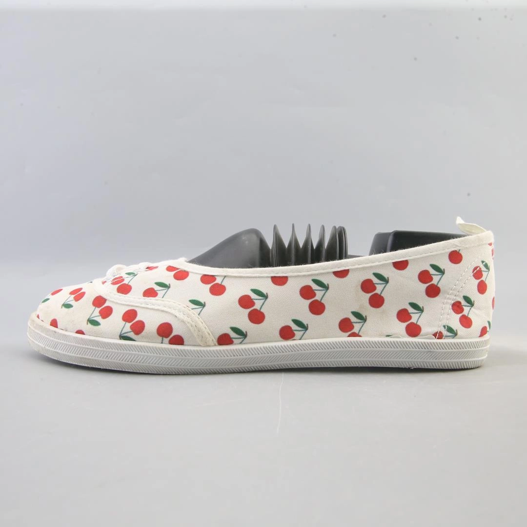 Light Pink Oxfords AMERICAN BRAND .