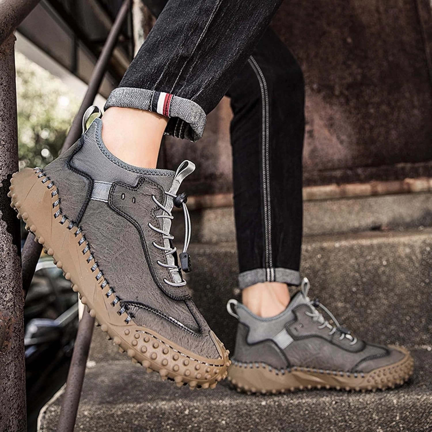 Mens Hiking Shoes, Mens Leather Boots, Slip-Ons Lightweight Comfortable Casual Chukka Boots Mens Fashion Sport Business Combat Style Boots